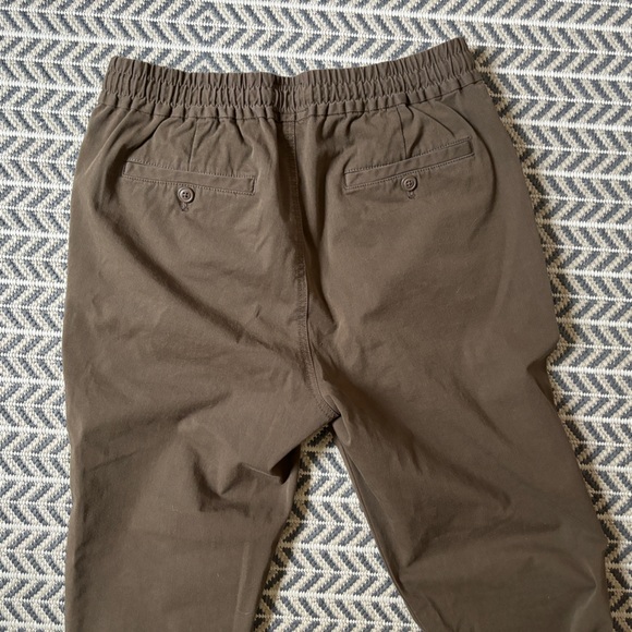 NWT J. Crew Slim Dock Pant, Brown, Men’s Small - Picture 2 of 4